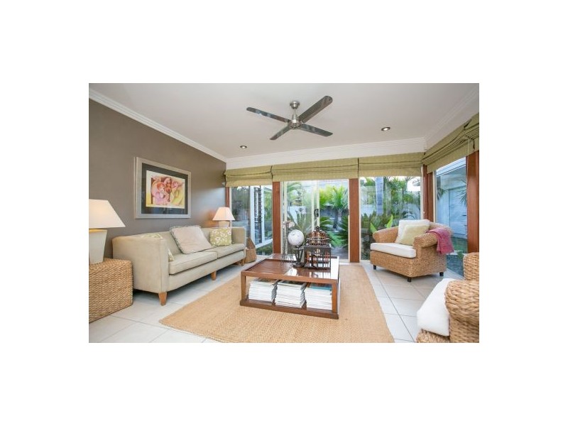28 Marina, Banksia Beach QLD 4507