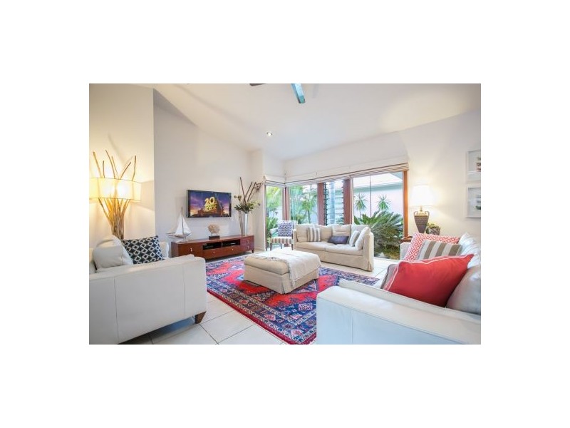 28 Marina, Banksia Beach QLD 4507