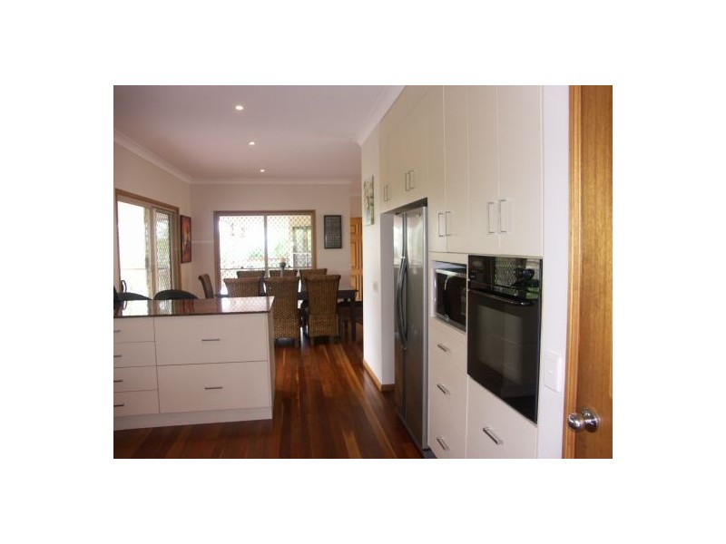 84 Wattlebird Drive, Elimbah QLD 4516