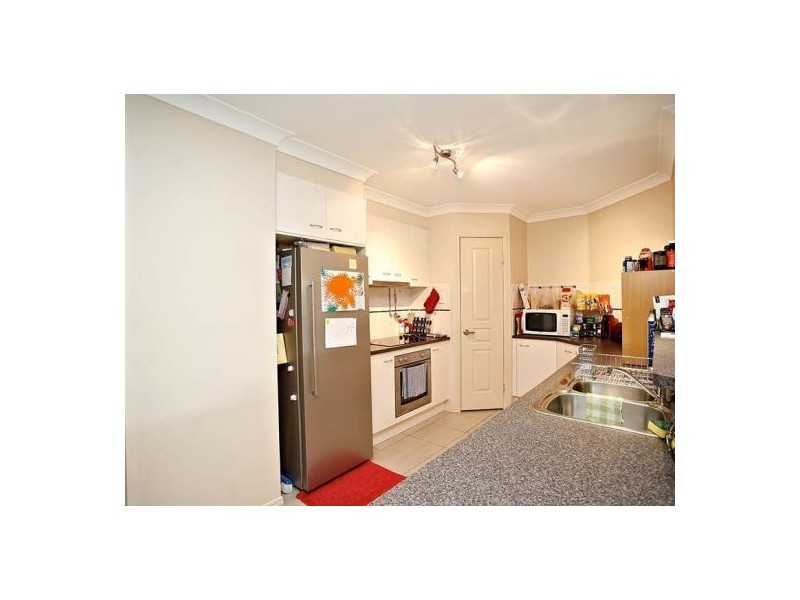 3 Denson St, Morayfield QLD 4506