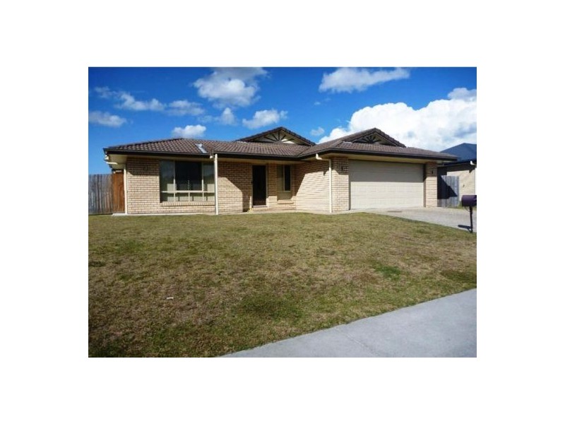 3 Denson St, Morayfield QLD 4506