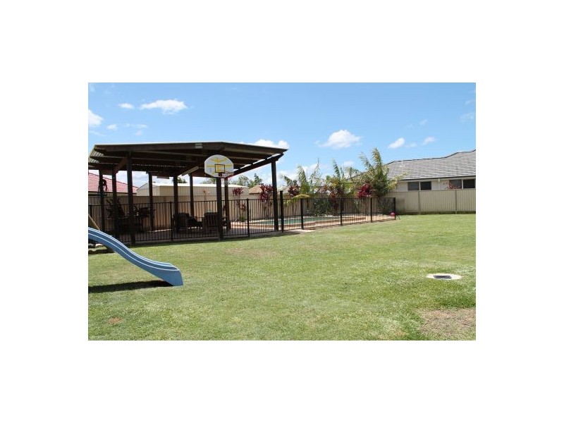 21 St Columbans Ct, Caboolture QLD 4510