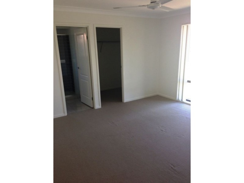 3 Levi Ave, Morayfield QLD 4506