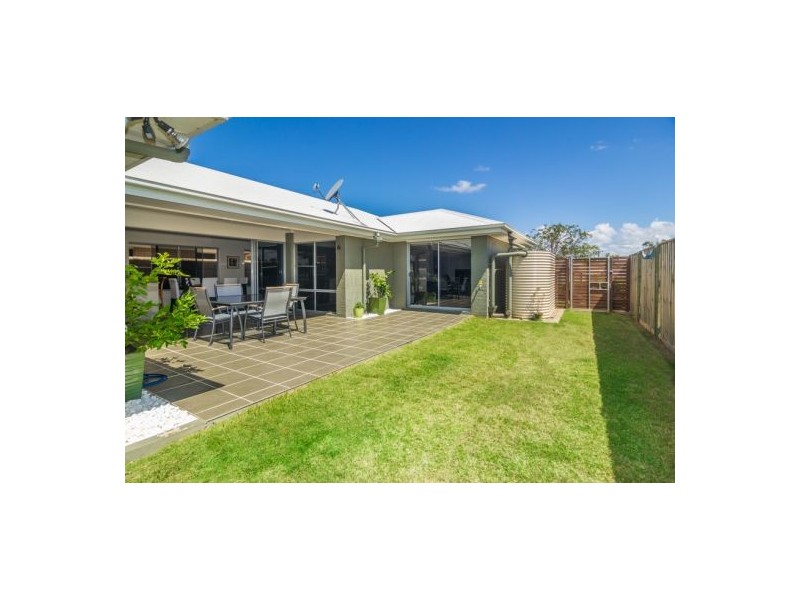 134 Glass House Cct, Kallangur QLD 4503