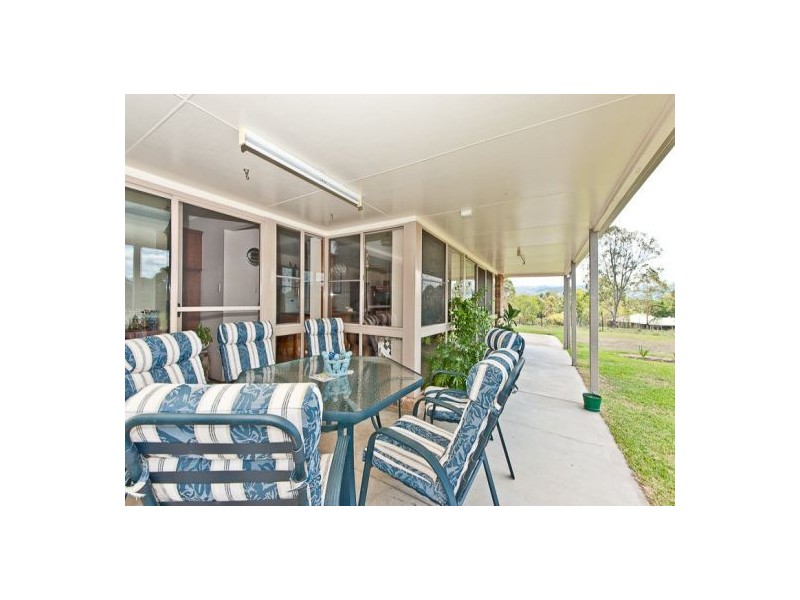 39 Fantail Ct, Moorina QLD 4506