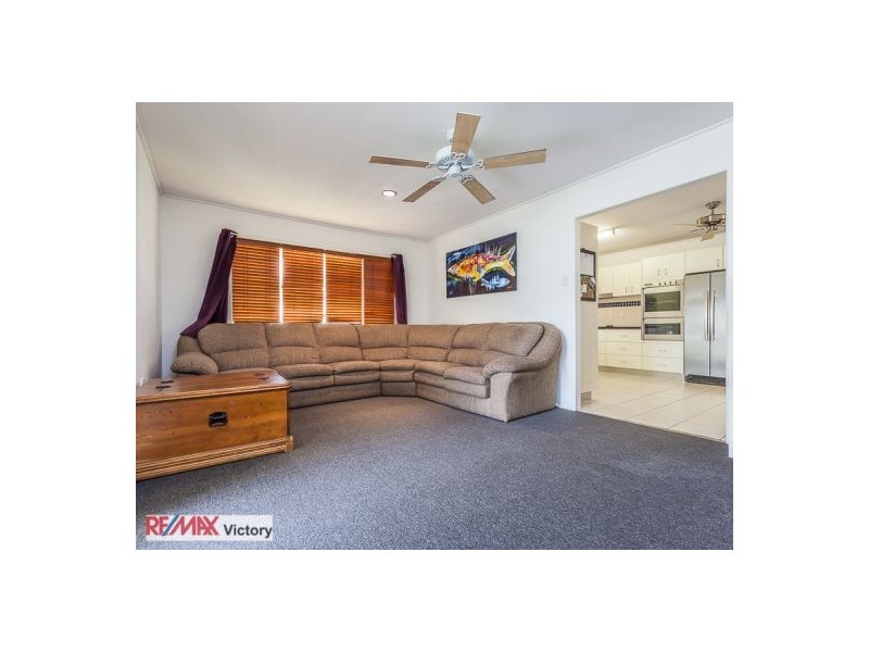 4 Wendy Cres, Caboolture QLD 4510