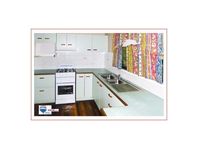 33 Vaughan Rd, Elimbah QLD 4516