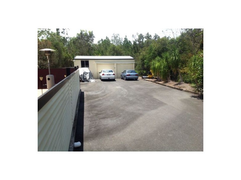 22-24 Treecreeper Court, Elimbah QLD 4516