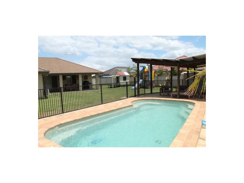 21 St Columbans, Caboolture QLD 4510