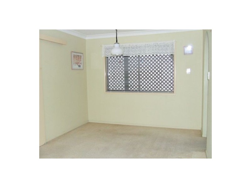 18 Yorkshire Drive, Banksia Beach QLD 4507