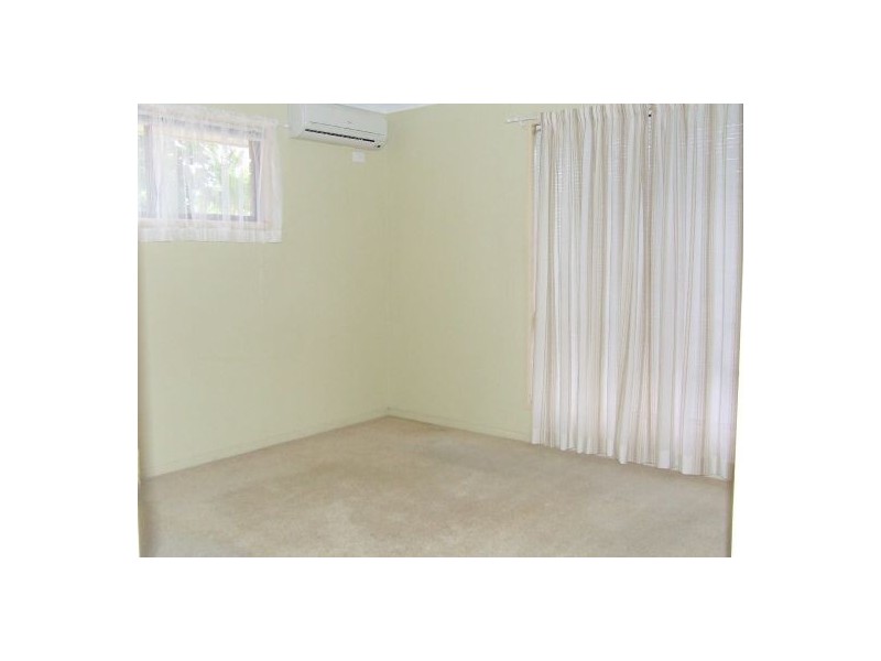 18 Yorkshire Drive, Banksia Beach QLD 4507