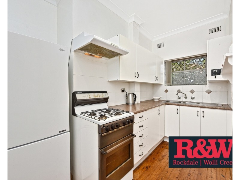 1/42 Firth Street, Arncliffe NSW 2205