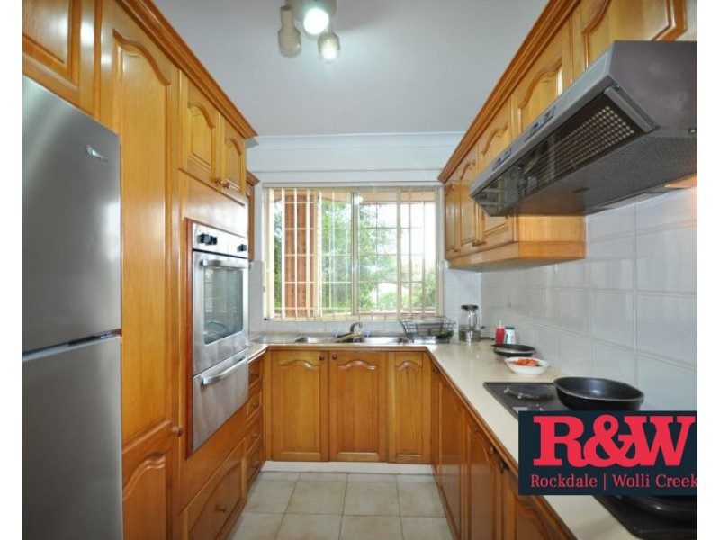 2/55 Villiers Street, Rockdale NSW 2216