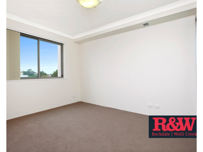 H504/9-11 Wollongong Road, Arncliffe NSW 2205