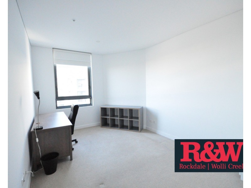 1003/2 Chisholm Street, Wolli Creek NSW 2205