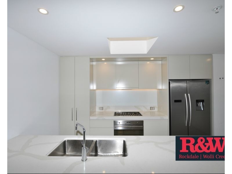 1803/2 Chisholm Street, Wolli Creek NSW 2205