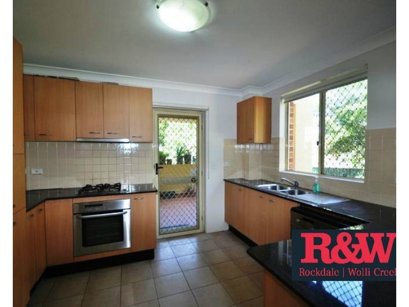 8/878-882 King Georges Road, South Hurstville NSW 2221