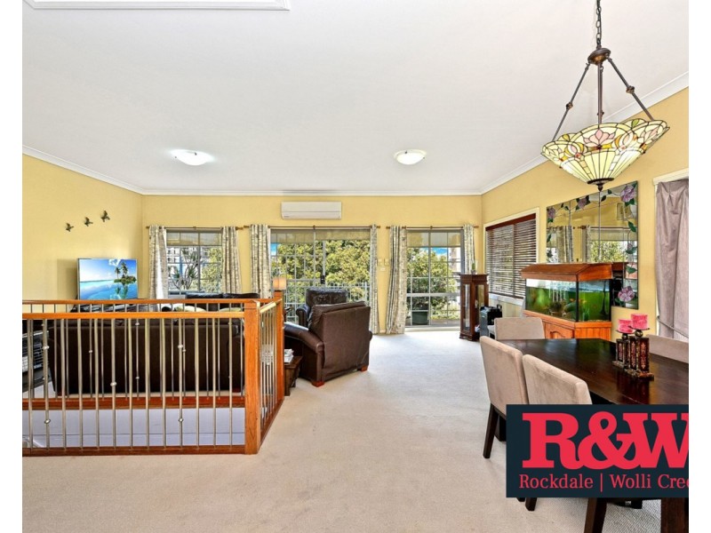 11 Knoll Avenue, Turrella NSW 2205