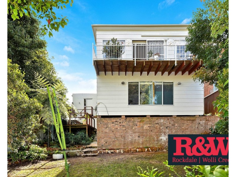 11 Knoll Avenue, Turrella NSW 2205