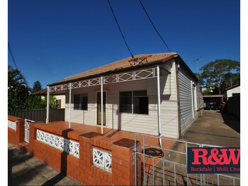 6 Henry Street, Turrella NSW 2205