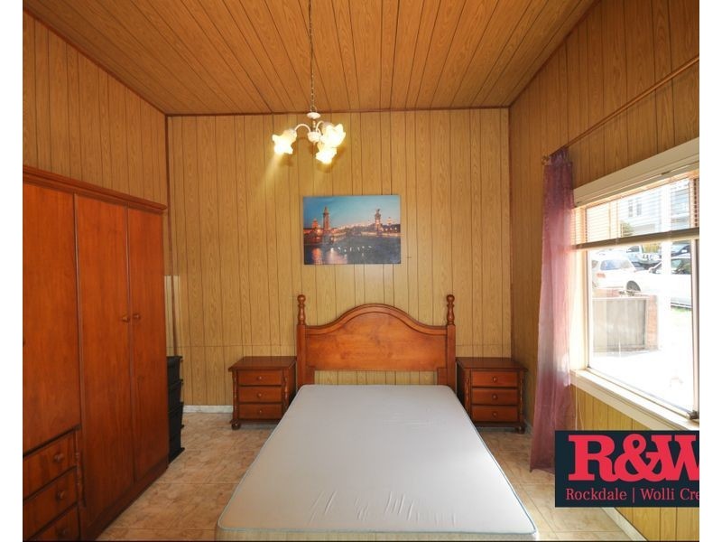 6 Henry Street, Turrella NSW 2205