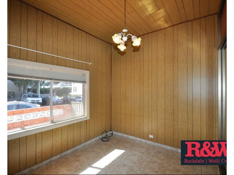 6 Henry Street, Turrella NSW 2205