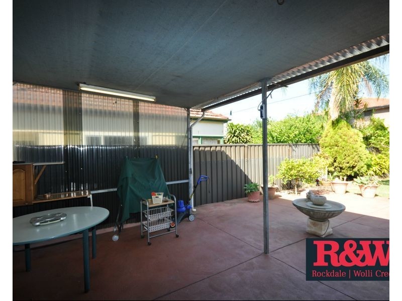 6 Henry Street, Turrella NSW 2205