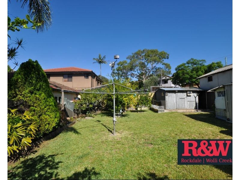 6 Henry Street, Turrella NSW 2205