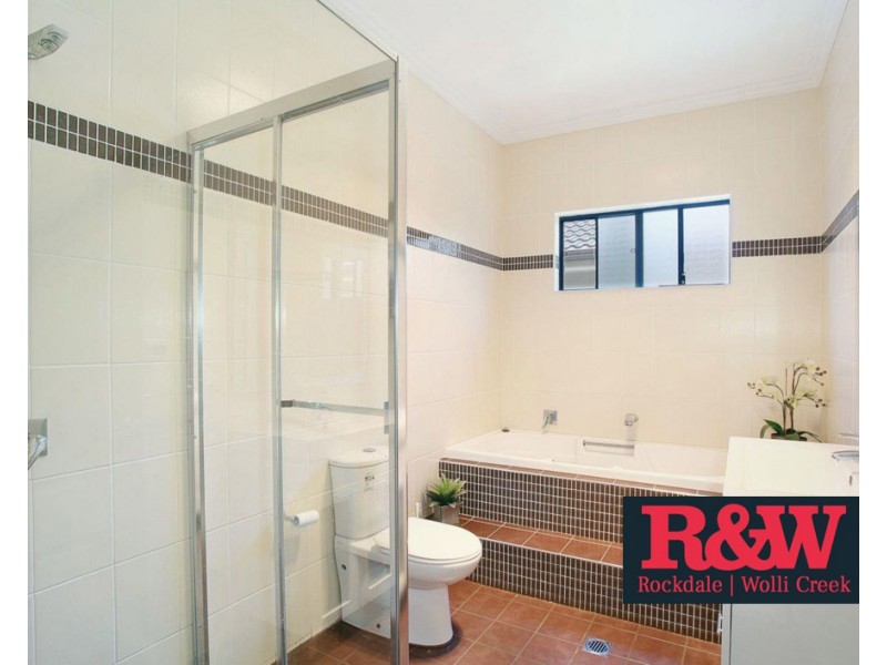 10 Alexandra Street, Turrella NSW 2205