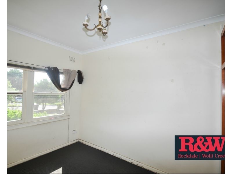 8 Burrimul Street, Kingsgrove NSW 2208