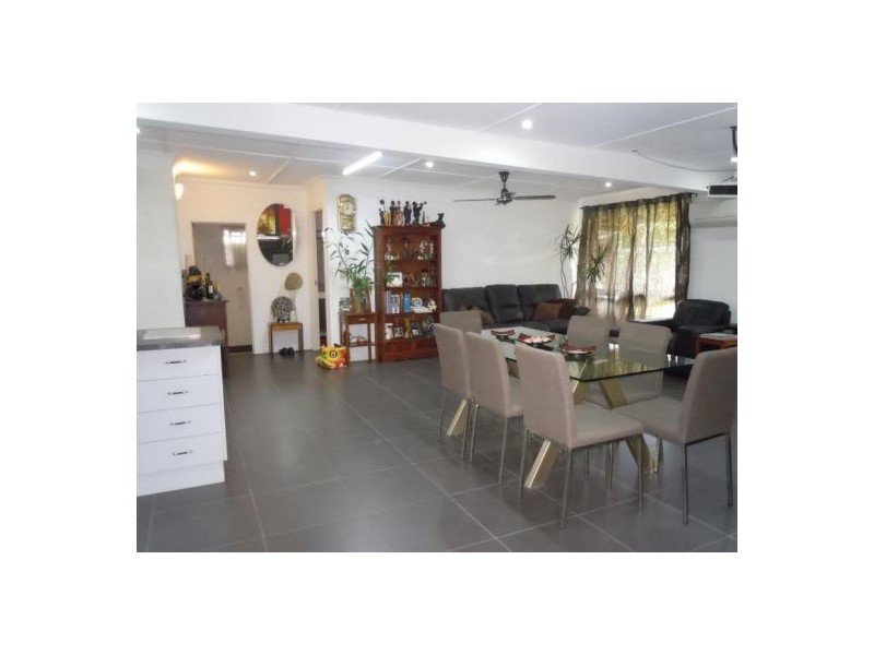 10 Rowan Street, Inala QLD 4077