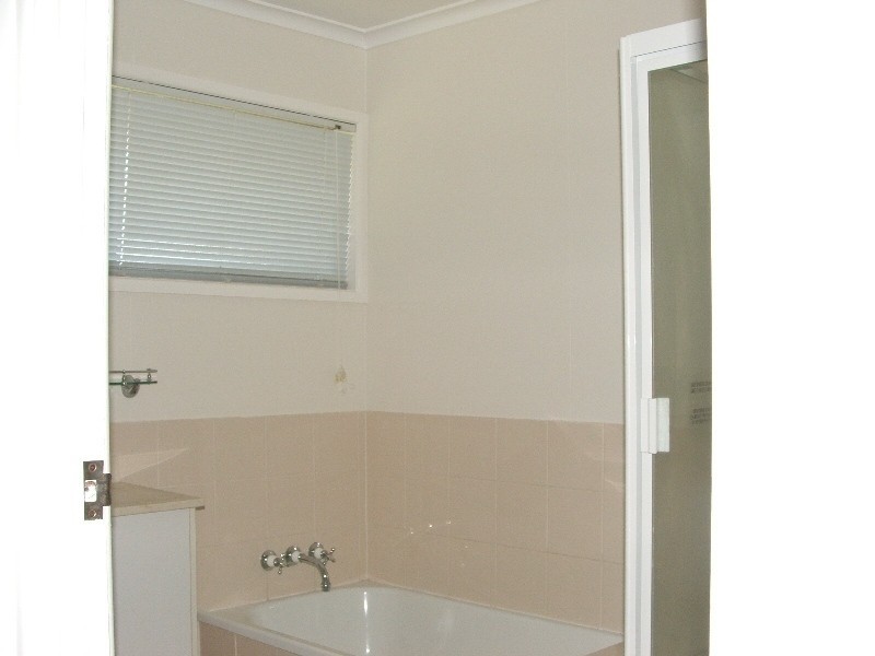 20 Venerable Street, Seventeen Mile Rocks QLD 4073