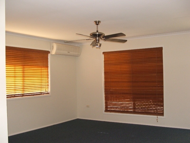 20 Venerable Street, Seventeen Mile Rocks QLD 4073
