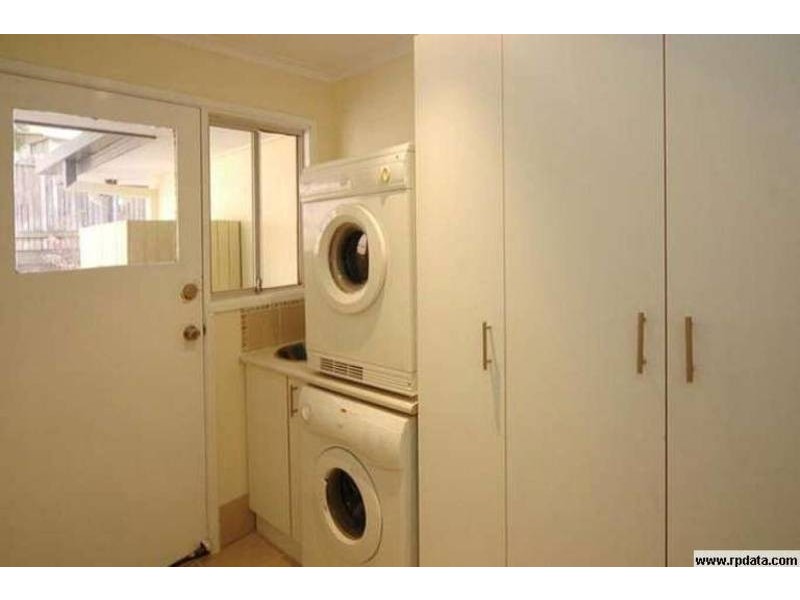 3 Michelangelo, Fig Tree Pocket QLD 4069