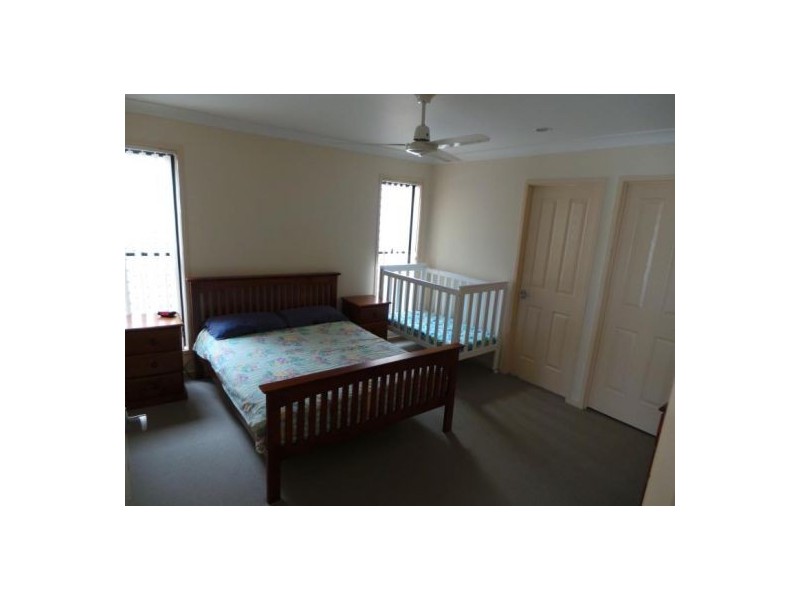 5 Krystelle Close, Oxley QLD 4075