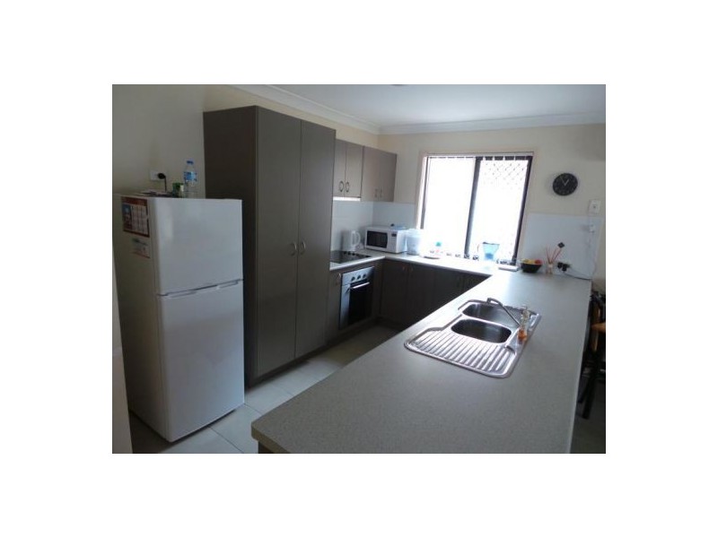 5 Krystelle Close, Oxley QLD 4075