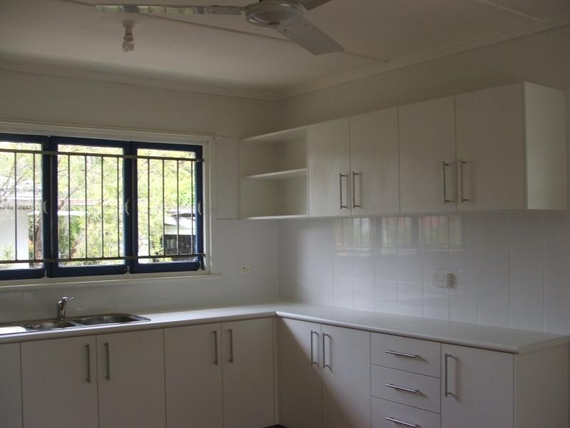 8 Goldfinch Street, Inala QLD 4077