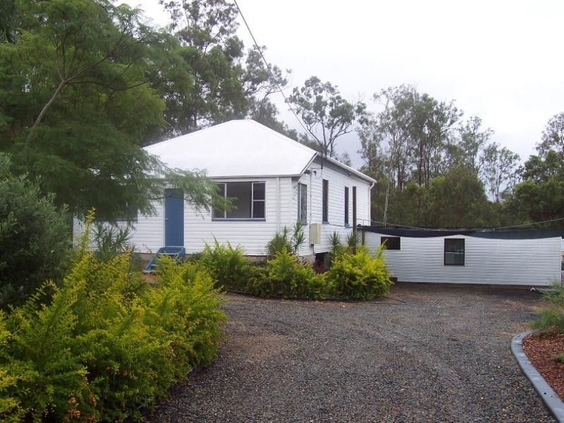 321 King Avenue, Durack QLD 4077