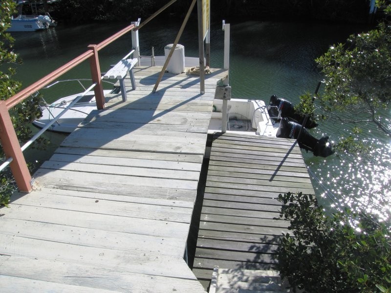 19 Gillan Street, Norman Park QLD 4170