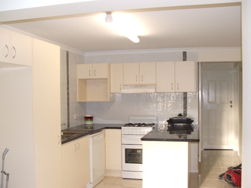 2/24 Trevi Street, Jindalee QLD 4074