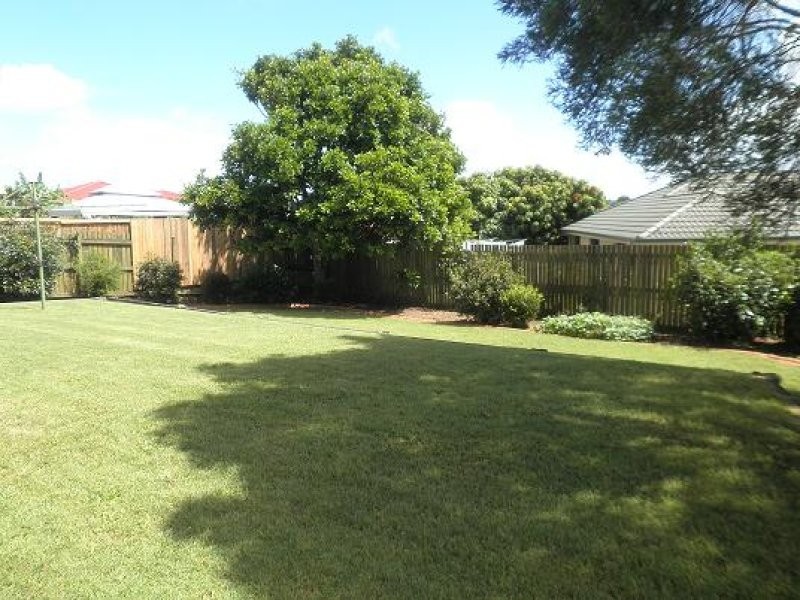 10 Brushtail Crescent, Doolandella QLD 4077