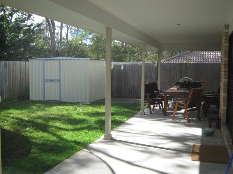 6 Sandi Street, Oxley QLD 4075