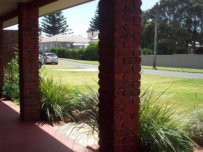 2 / 11 Edwardes Street, Stanley TAS 7331