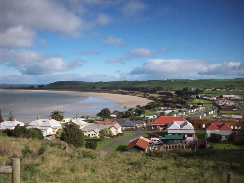 2 / 11 Edwardes Street, Stanley TAS 7331