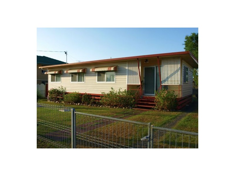 77 Haig Street, Brassall QLD 4305