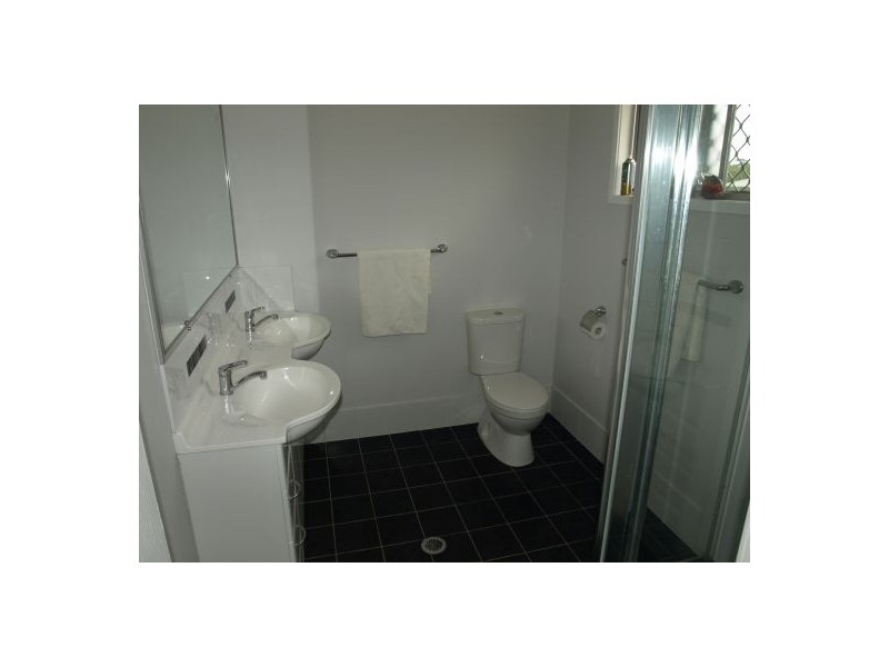 77 Haig Street, Brassall QLD 4305