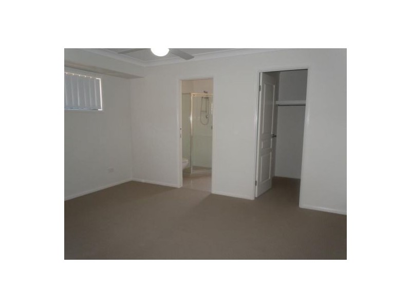 5 Muhammad Street, Doolandella QLD 4077
