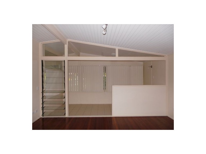 7 Wongabel Street, Kenmore QLD 4069