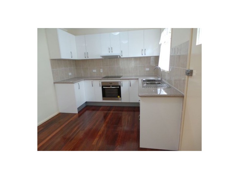 Durack QLD 4077
