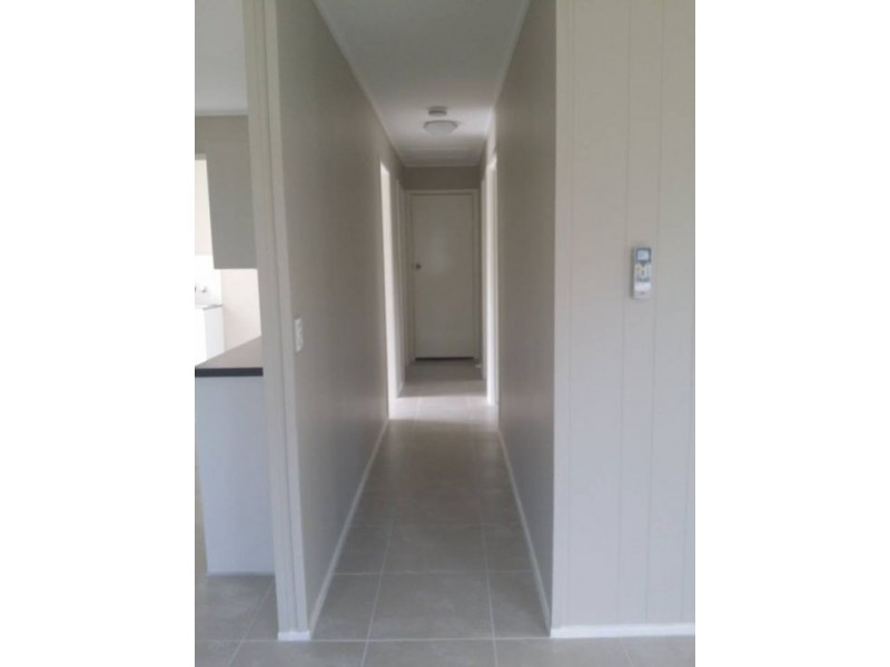 16 Yarraga Avenue, Ellen Grove QLD 4078